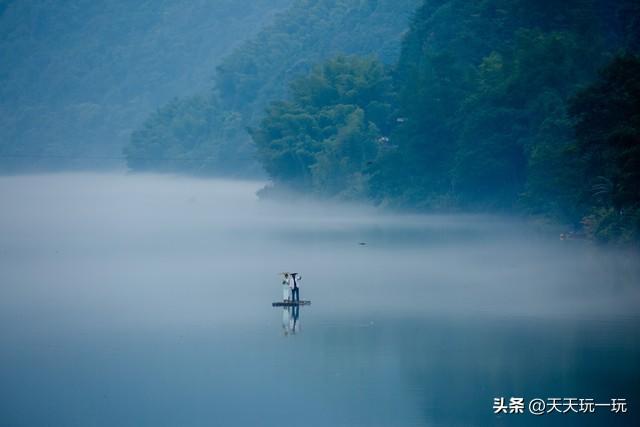 长江的诗（七言诗 长江水不尽无欲自清欢）